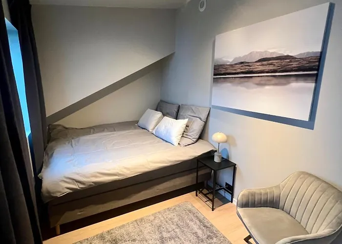 Aurora-tag Apartments, Penthouse